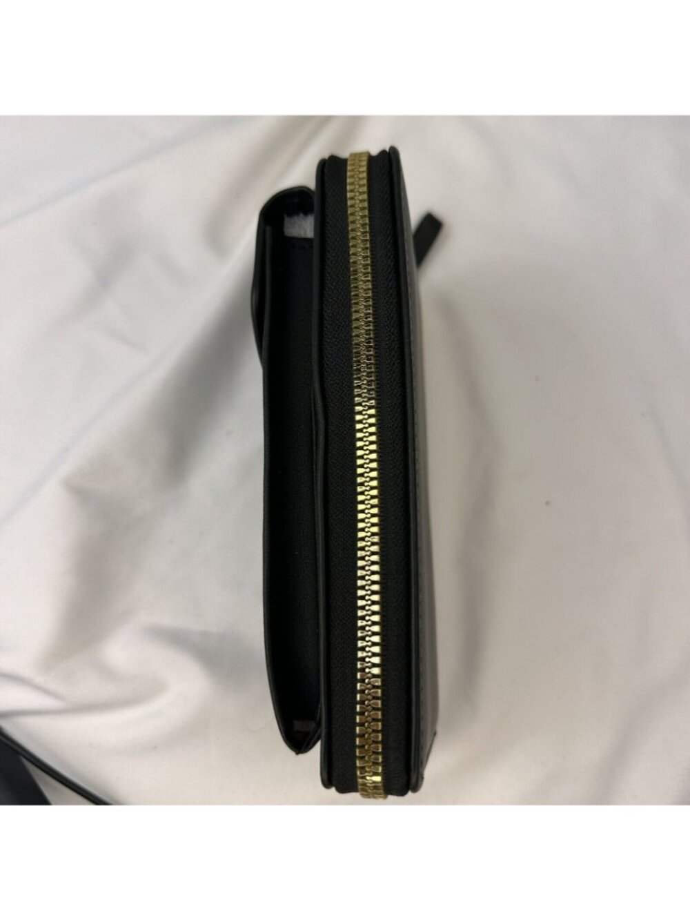 Forever Lovely Black Crossbody Wallet With Gold Zipper & Adjustable Strap NIP - Picture 3 of 9